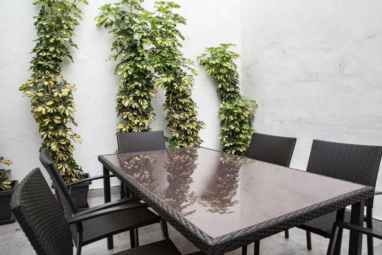 Apartamento Mendoza Sevilla Buitenkant foto